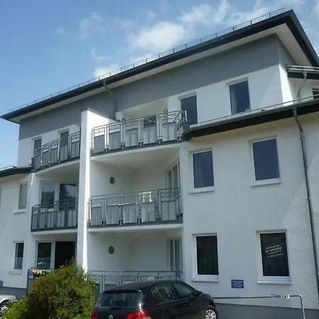1 Bedroom * Willingen (Upland)